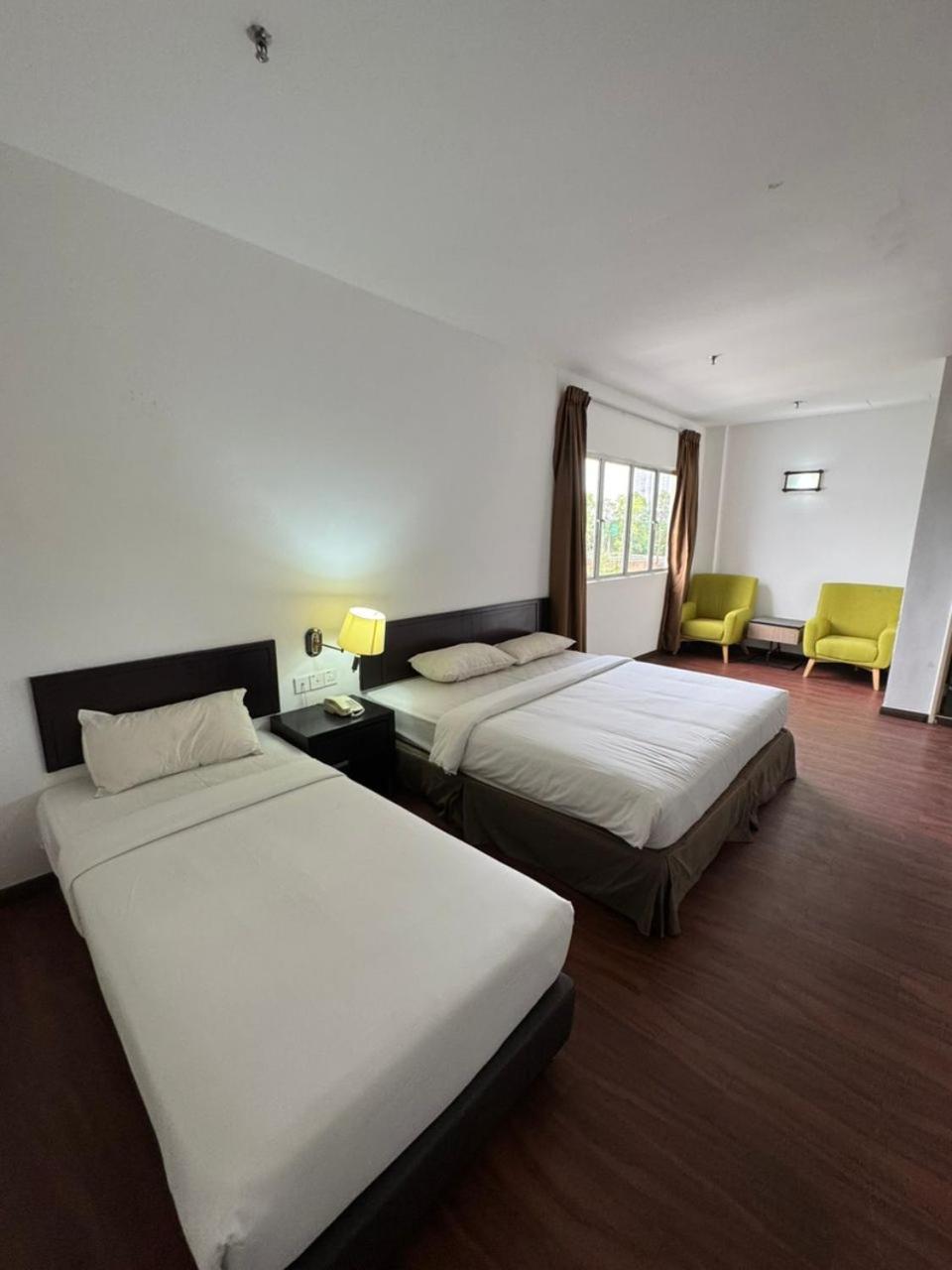 Hotel Pandan Johor Bahru Eksteriør bilde